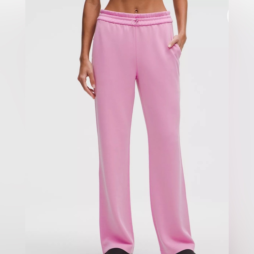 Elegant Pink Women's Pants softstreme lululemon